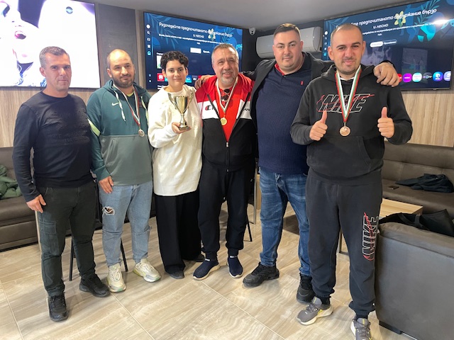 Марин Диков спечели турнира по табла betcafe Masters 2025 1 Prizovata trojka s Aleksandar Andreev i Steliyan Stoyanov